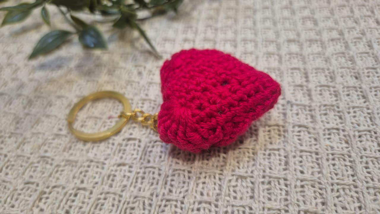 Red heart keychain